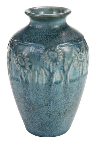 ROOKWOOD FLORAL MOTIF VASEAmerican,