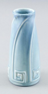 ROOKWOOD POTTERY VASE DATED 19