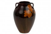ROOKWOOD POTTERY VASEElizabeth