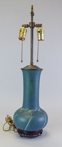 ROOKWOOD POTTERY VASERookwood