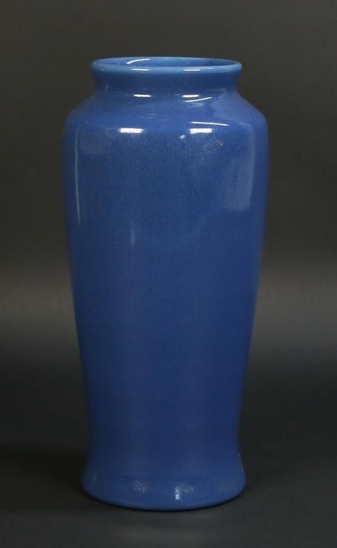 ROOKWOOD POTTERY VASERookwood