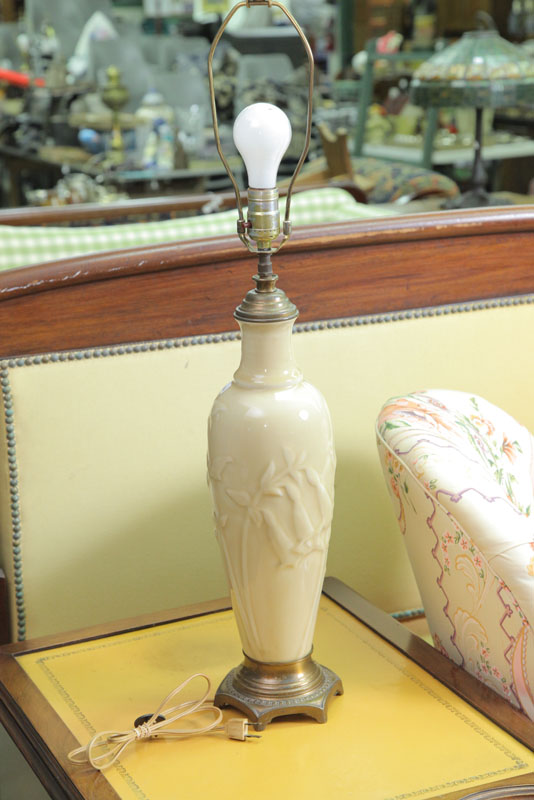 ROOKWOOD TABLE LAMP. Embossed