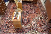 ROOM SIZE HERIZ ORIENTAL CARPE