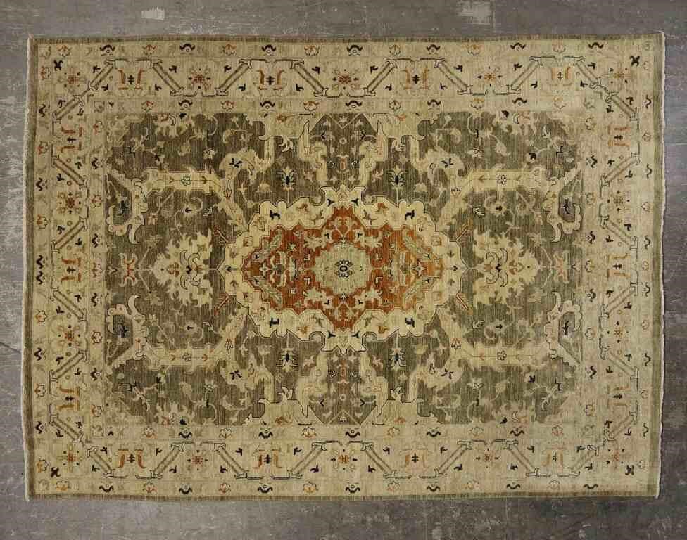 ROOM SIZE PERSIAN STYLE RUGRoom