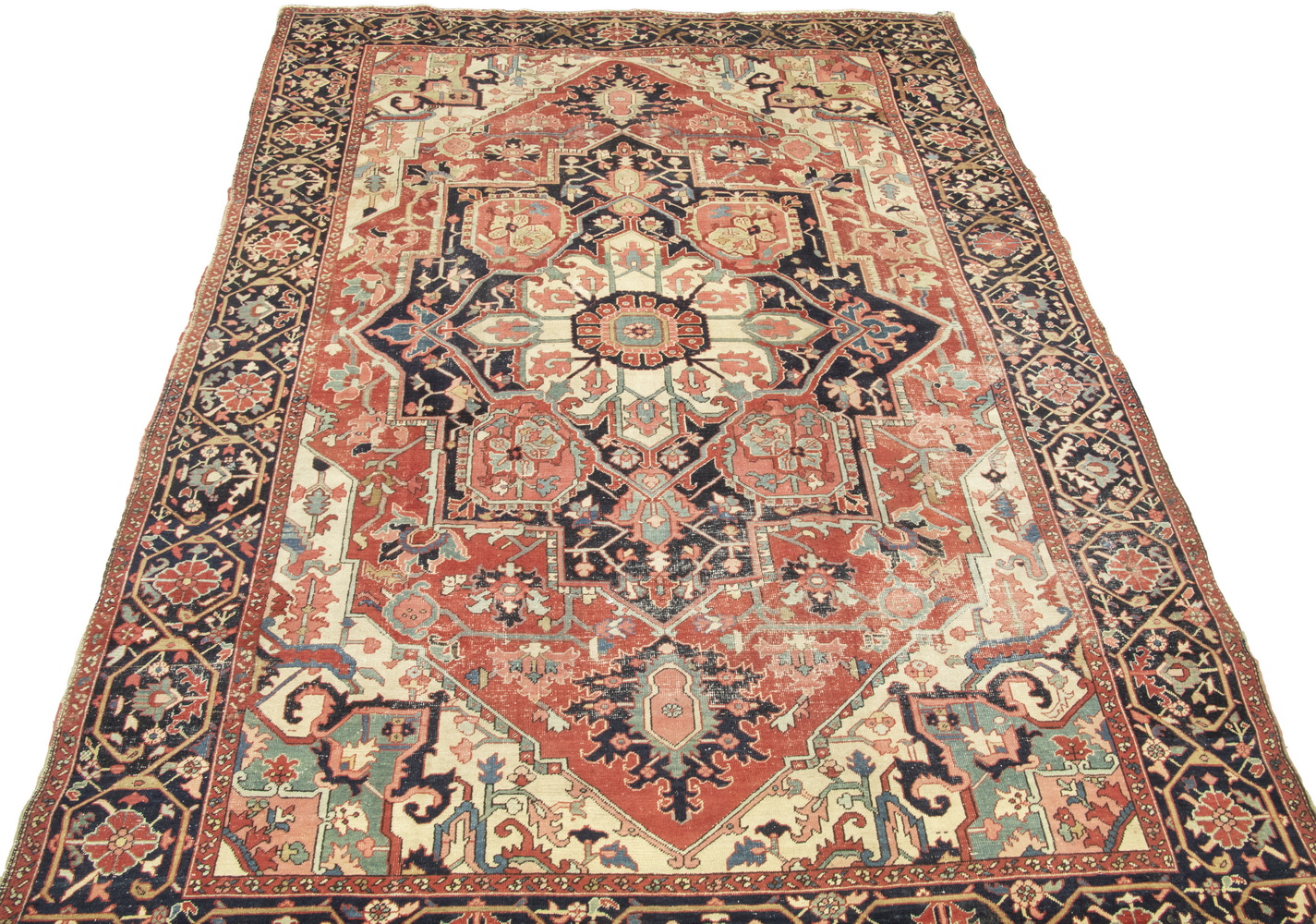 ROOM SIZE SERAPI CARPET (9' X