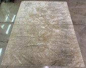 ROOM-SIZE SILK BLEND CARPET AP