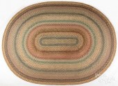 ROOM-SIZED BRAIDED RUGRoom-siz