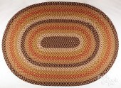 ROOM-SIZED BRAIDED RUGRoom-siz