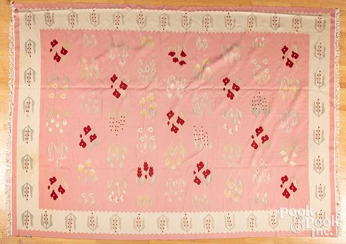 ROOMSIZE FLATWEAVE CARPETRoomsize