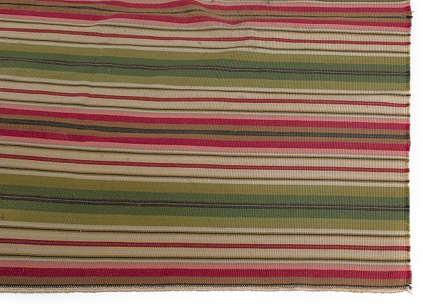 Roomsize rag rug 9'5" x 13'8". ?