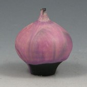 Rose Cabat Feelie in lavender.