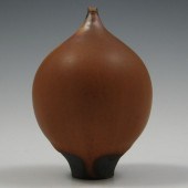 Rose Cabat Feelie in Mocha sig