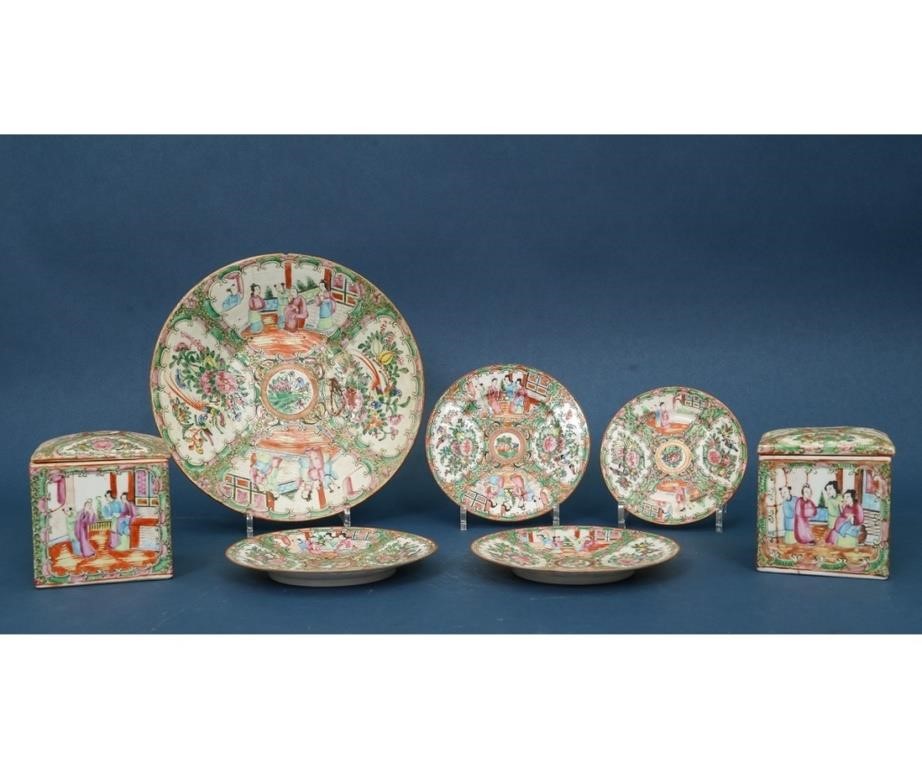 Rose Medallion tableware to
