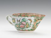 Rose Medallion Twisted Handle