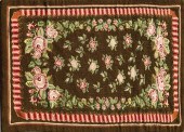 ROSE PETITE NEEDLEPOINT RUGRos