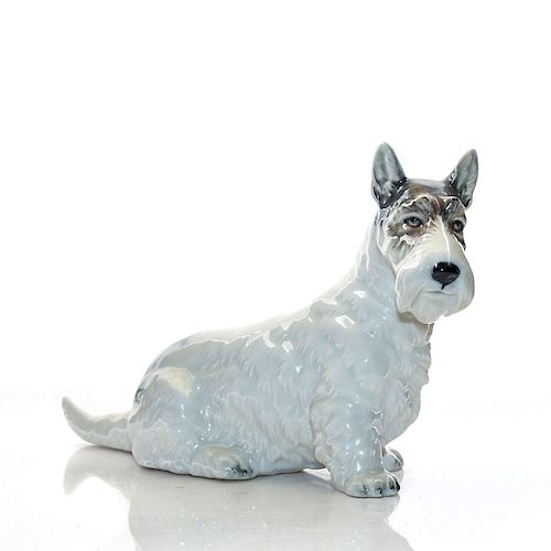 ROSENTHAL LARGE DOG FIGURE SCOTTISH