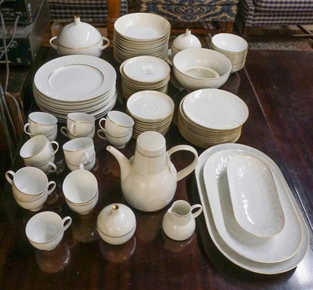 ROSENTHAL 'LOTUS WHITE' 95-PIECE