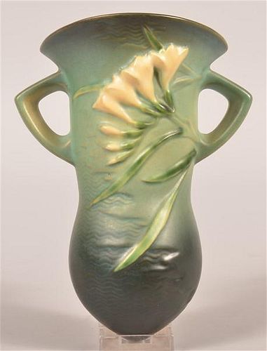 ROSEVILLE ART POTTERY "FREESIA"