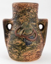 ROSEVILLE ART POTTERY IMPERIAL