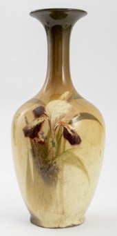 ROSEVILLE ART POTTERY ROZANE R