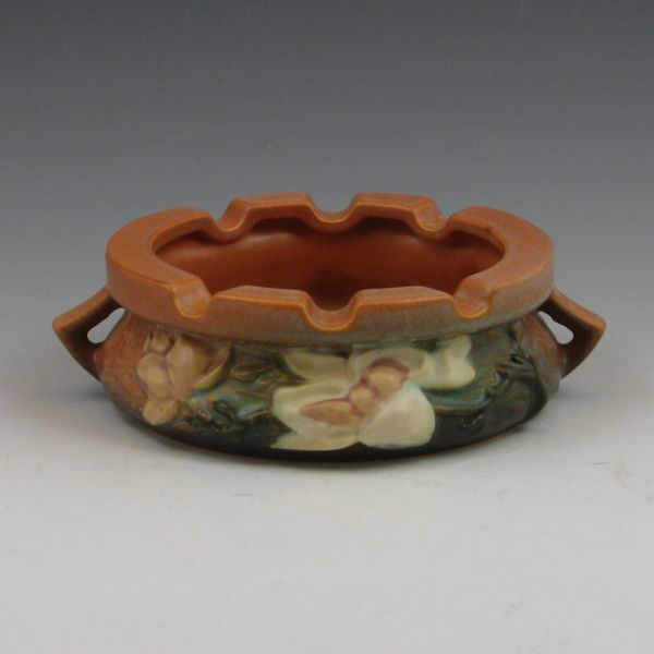 Roseville brown Magnolia ashtray.