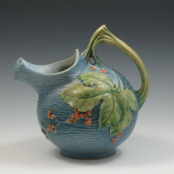 Roseville Bushberry Ice Lip Pitcher