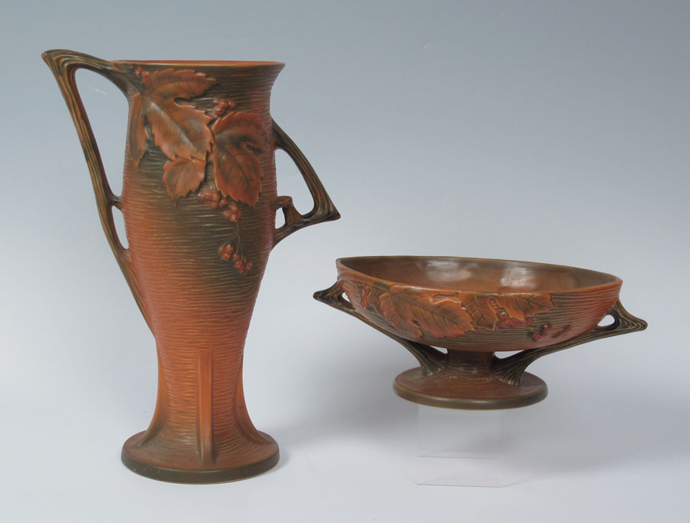 ROSEVILLE BUSHBERRY VASE AND