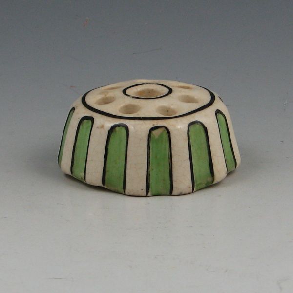 Roseville Ceramic Design flower