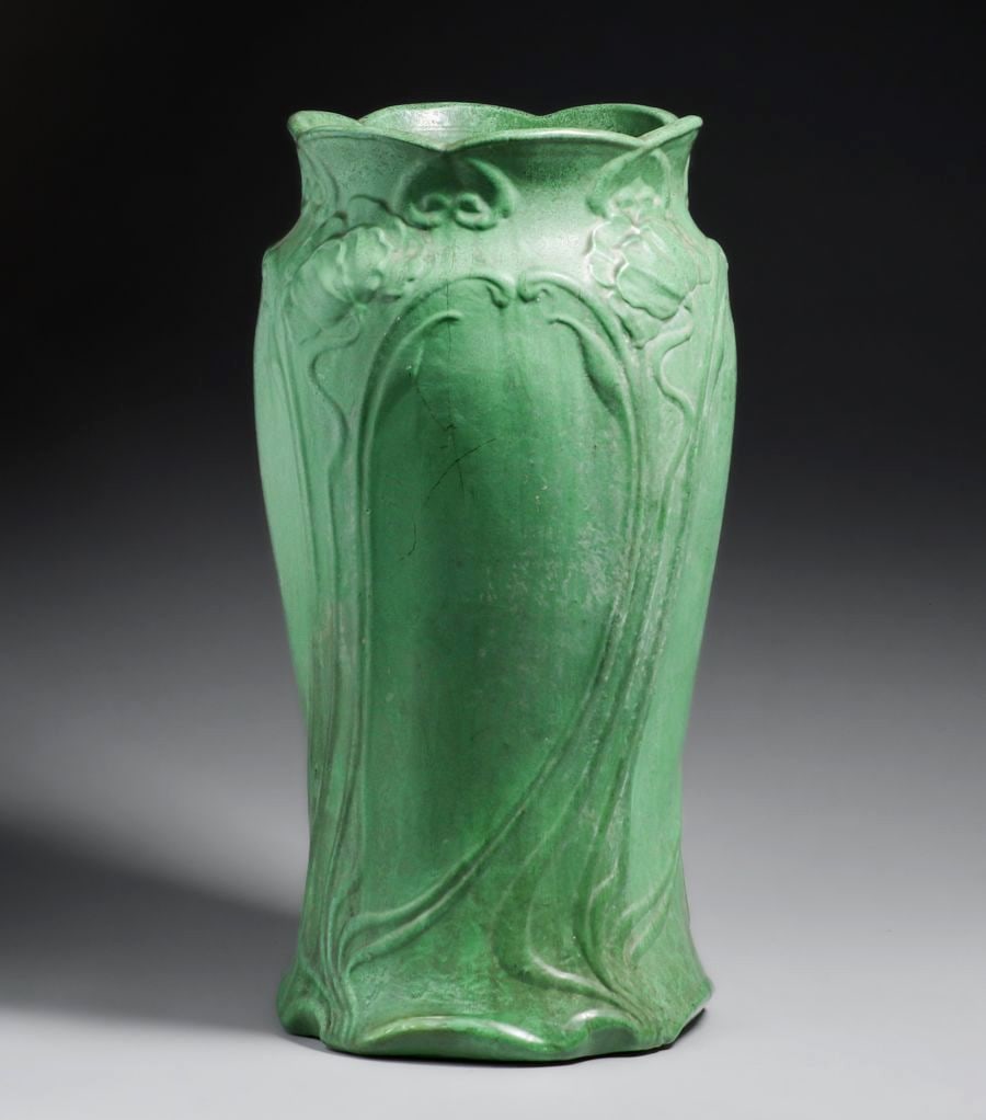 ROSEVILLE CHLORON ART NOUVEAU MATTE