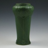 Roseville Chloron Vase shape C