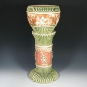 Roseville Donatello 575-9" jar