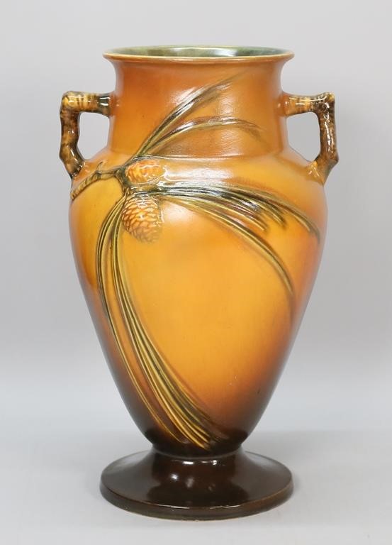 ROSEVILLE DOUBLE HANDLE VASE