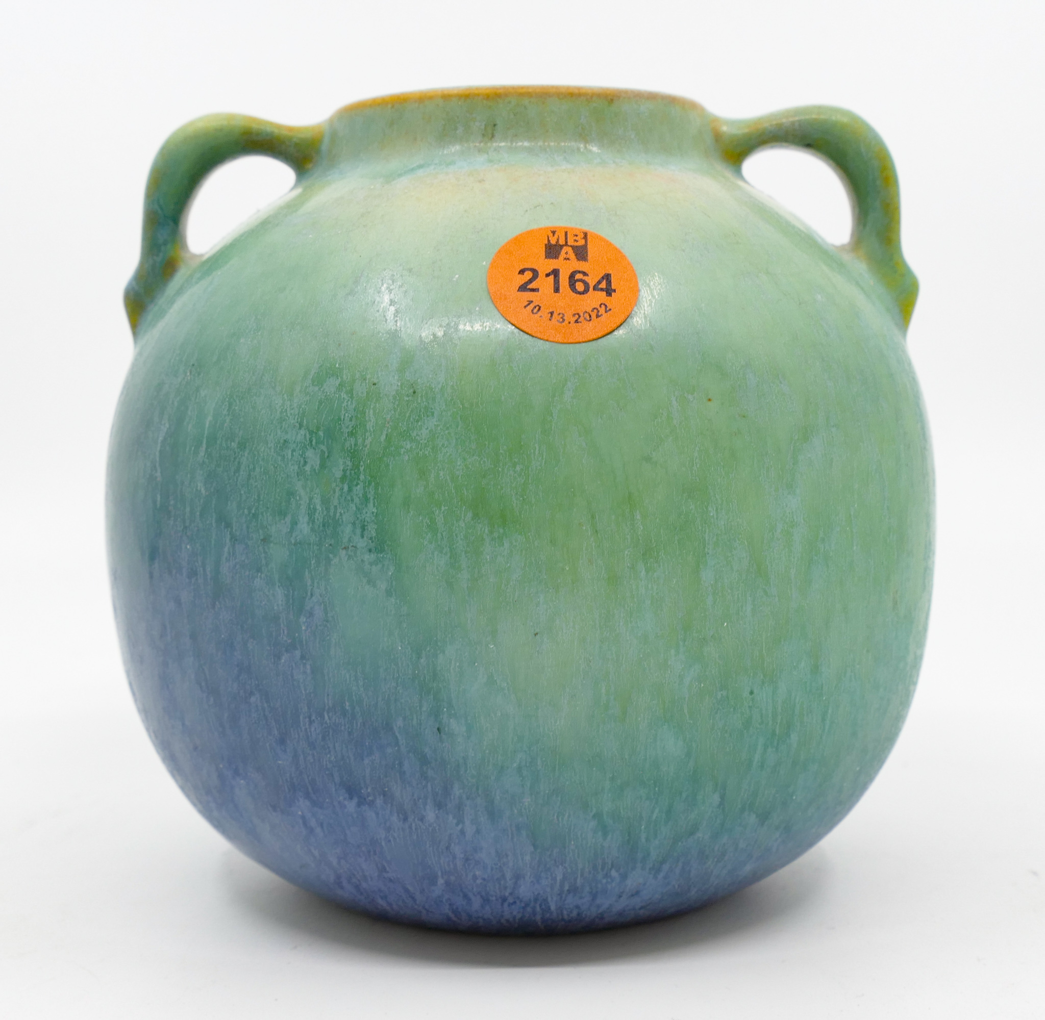 Roseville Earlam Handled Pottery