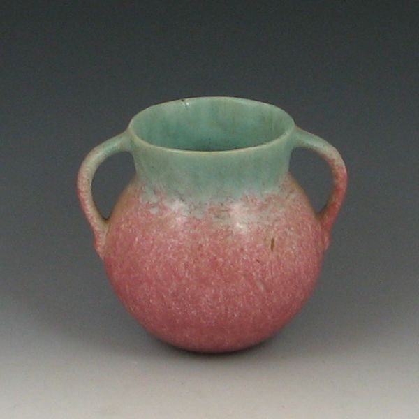 Roseville Earlam Handled Vase light