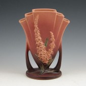 Roseville Foxglove vase in pin
