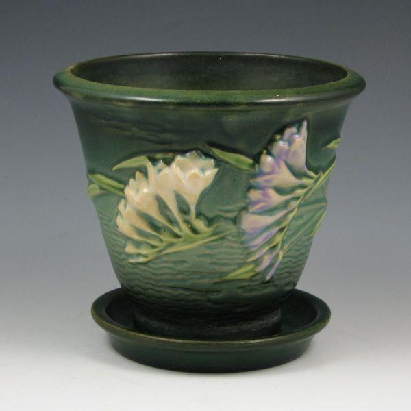 Roseville Freesia flower pot and