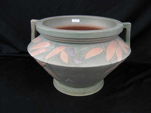 Roseville ''Futura'' Art Pottery