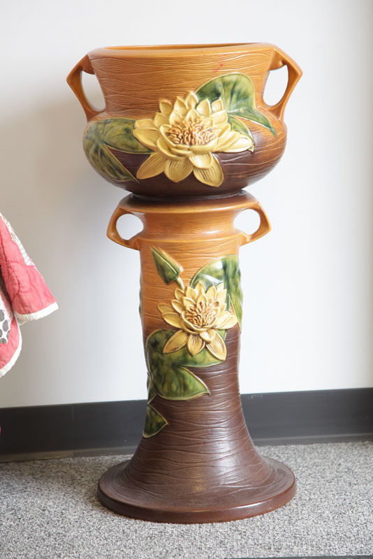 ROSEVILLE JARDINIERE AND