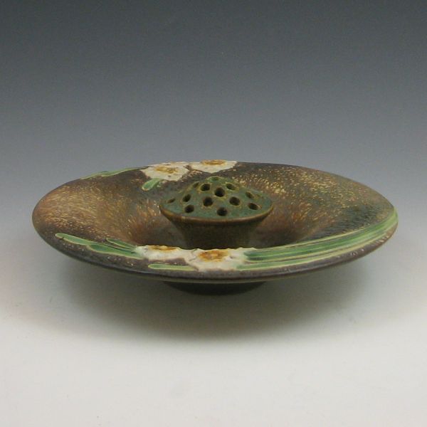 Roseville Jonquil 98-10'' bowl with