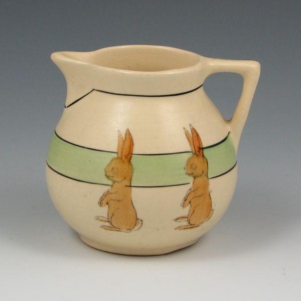 Roseville Juvenile ball creamer