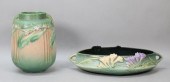 ROSEVILLE LAUREL GREEN VASE &