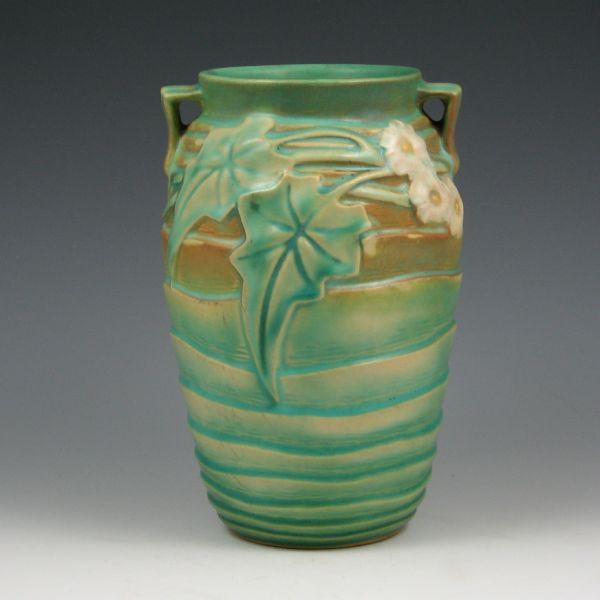 Roseville Luffa 685-7" vase in
