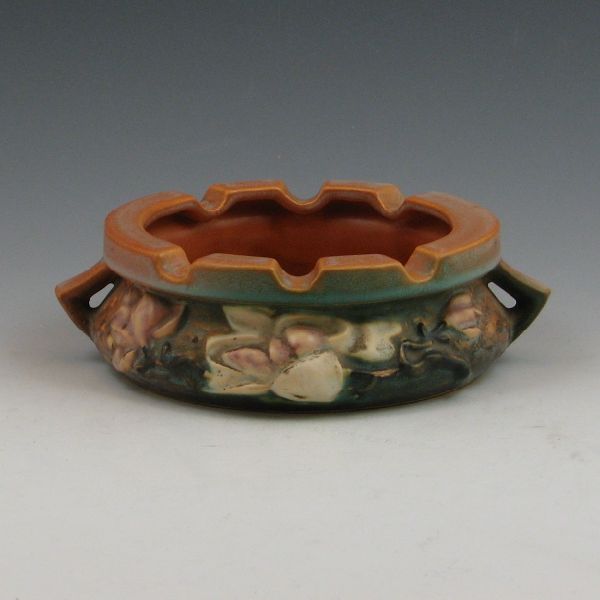 Roseville Magnolia ashtray in
