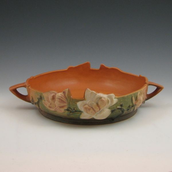 Roseville Magnolia bowl in brown.