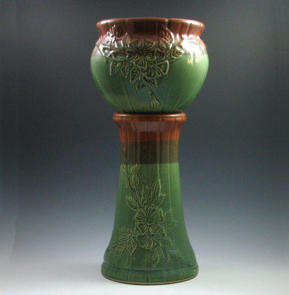 Roseville Majolica Jardiniere and