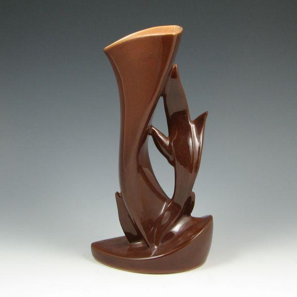 Roseville Mayfair vase in brown. 