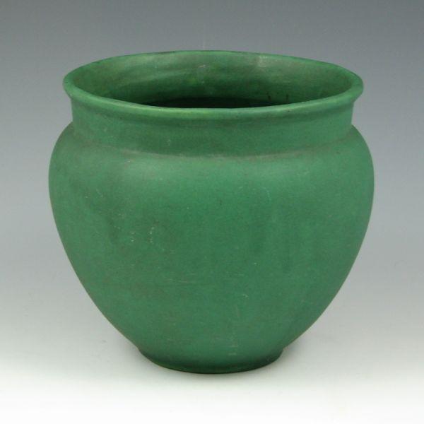 Roseville Opac Enamel jardiniere in