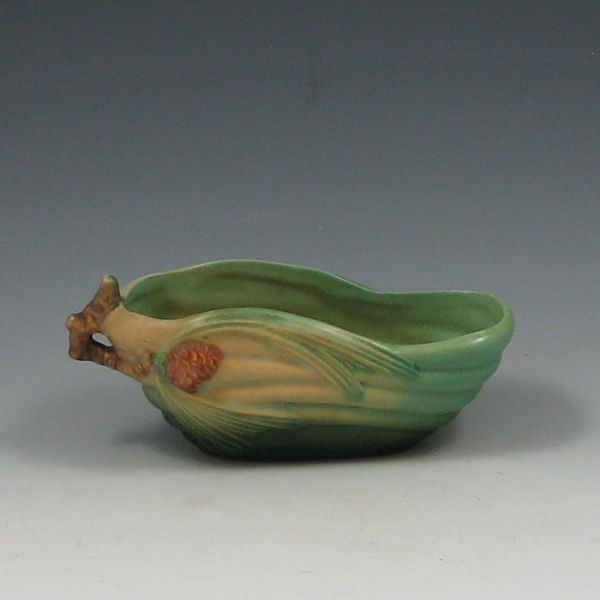 Roseville Pine Cone Planter green