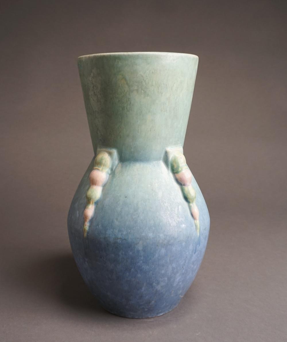 ROSEVILLE POTTERY BLUE TOPAZ GLAZED