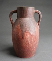 ROSEVILLE POTTERY CARNELIAN DR